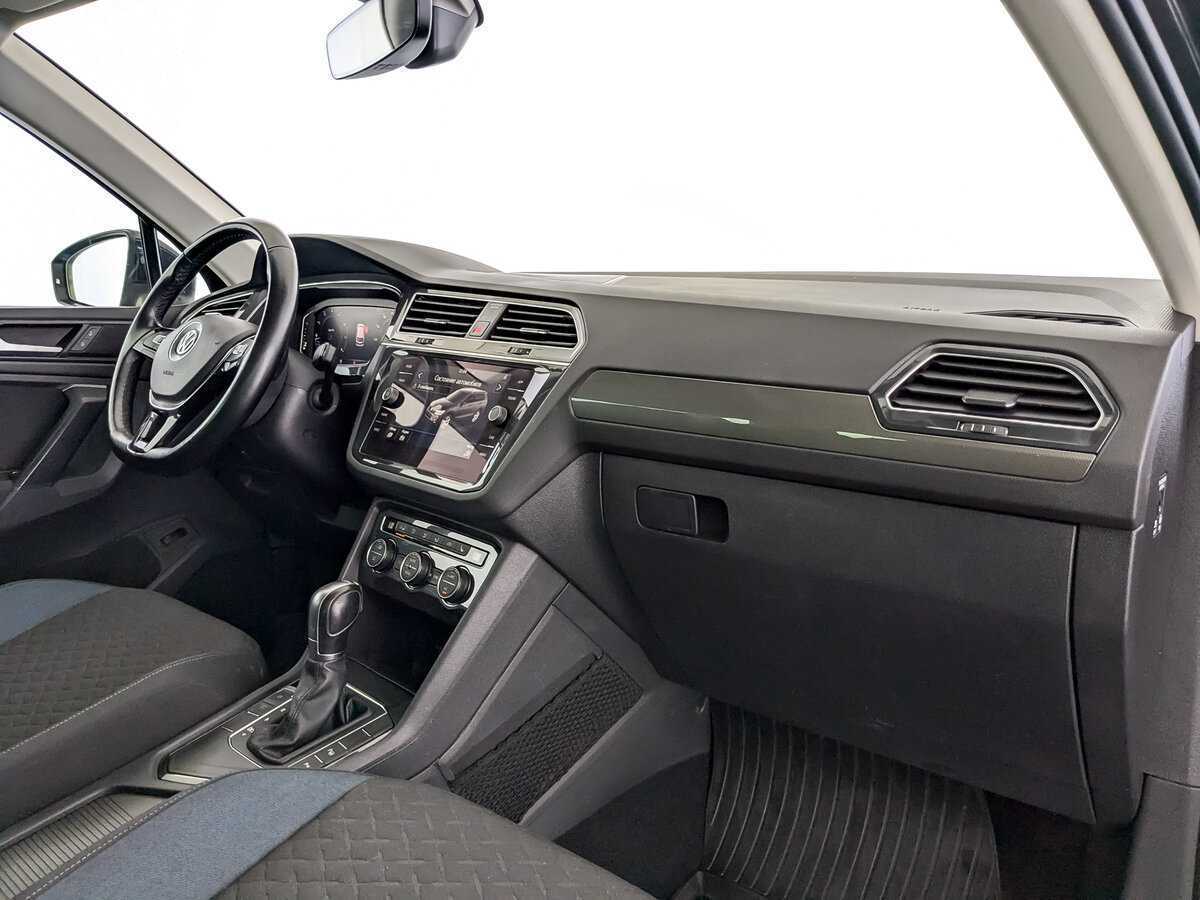 Volkswagen Tiguan 2019 года с пробегом. Фото: #8
