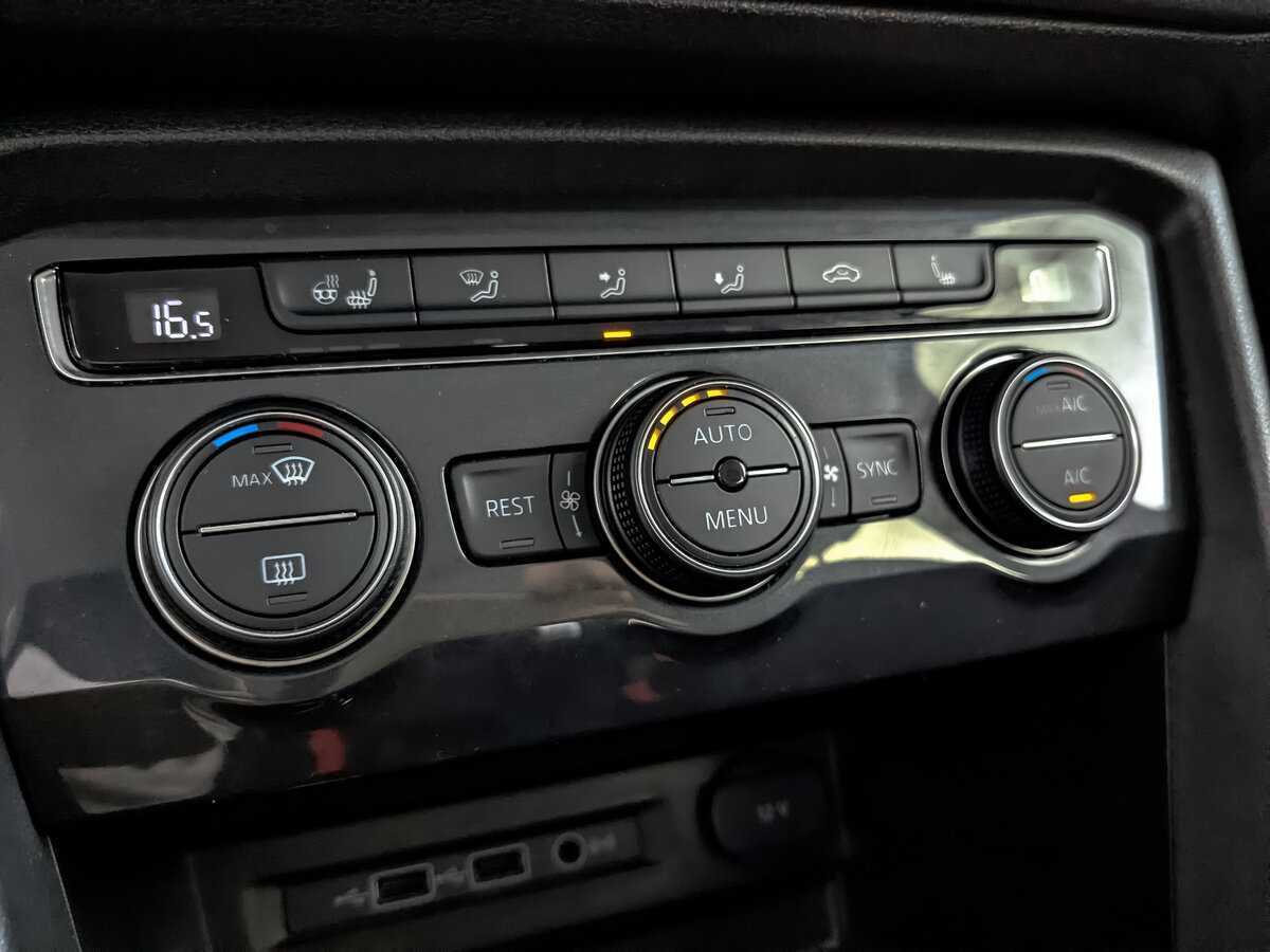 Volkswagen Tiguan 2020 года с пробегом. Фото: #23