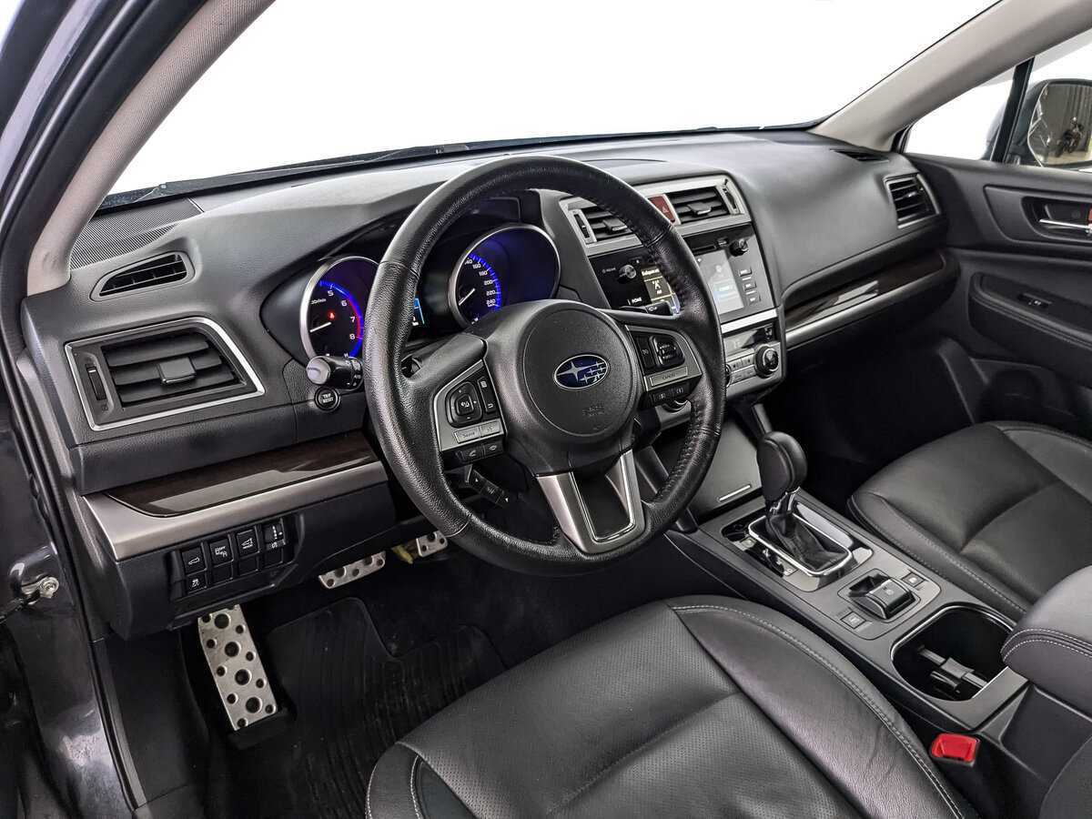 Subaru Outback 2017 года с пробегом. Фото: #12