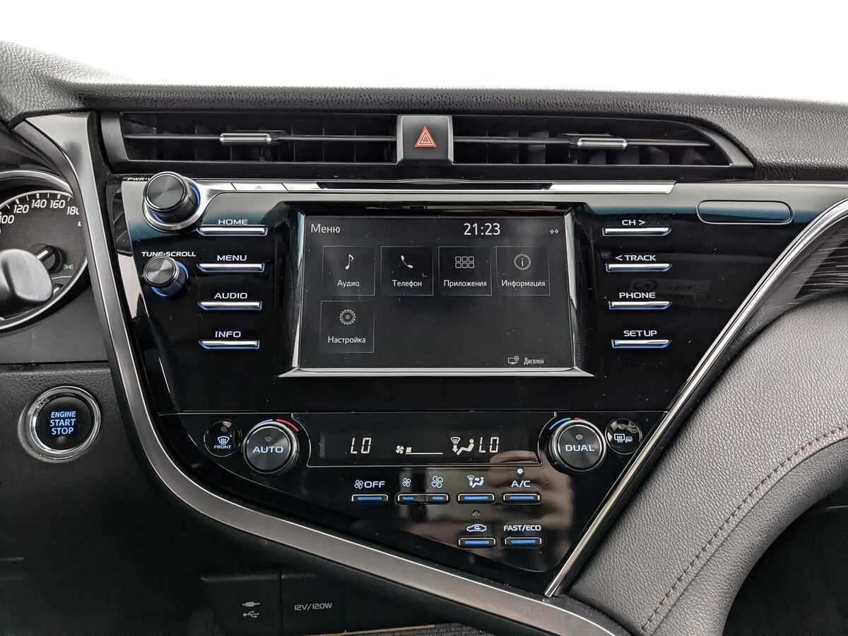 Toyota Camry 2019 года с пробегом. Фото: #12
