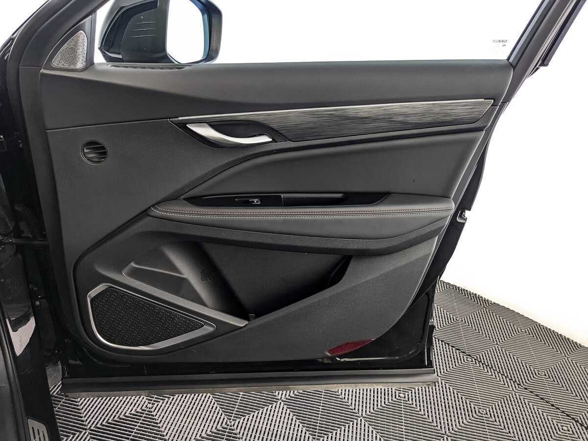 Geely Tugella 2021 года с пробегом. Фото: #20