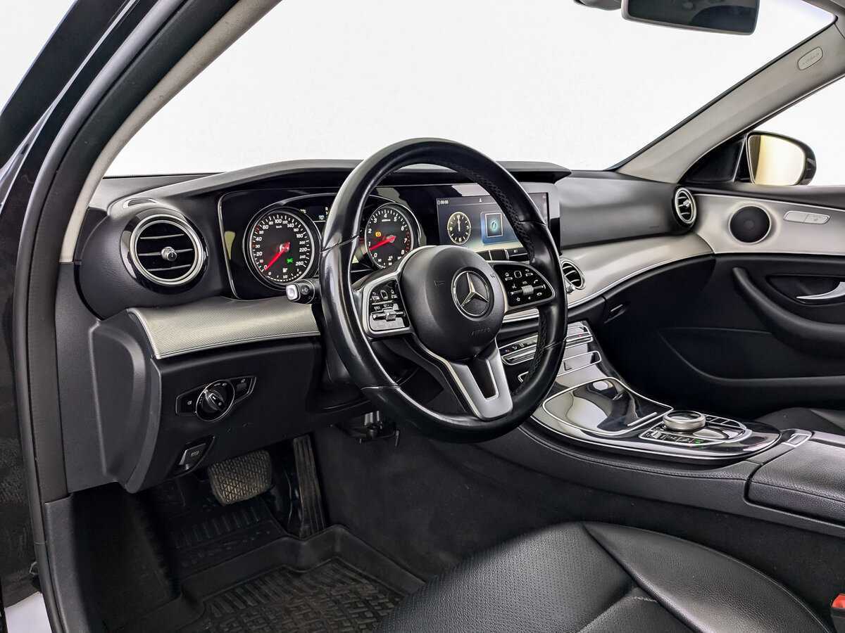 Mercedes-Benz E-Класс 2018 года с пробегом. Фото: #13