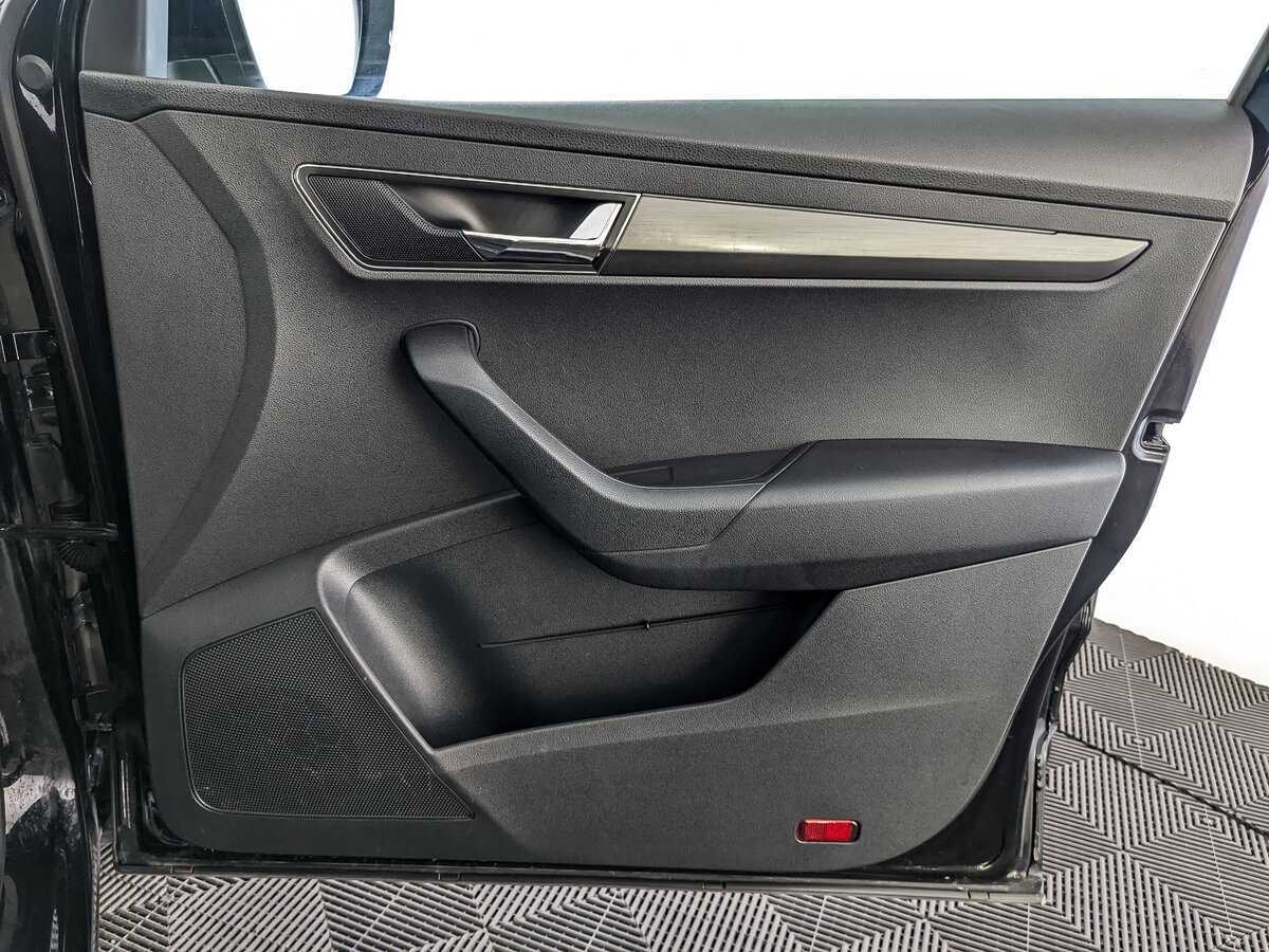 Skoda Karoq 2020 года с пробегом. Фото: #18