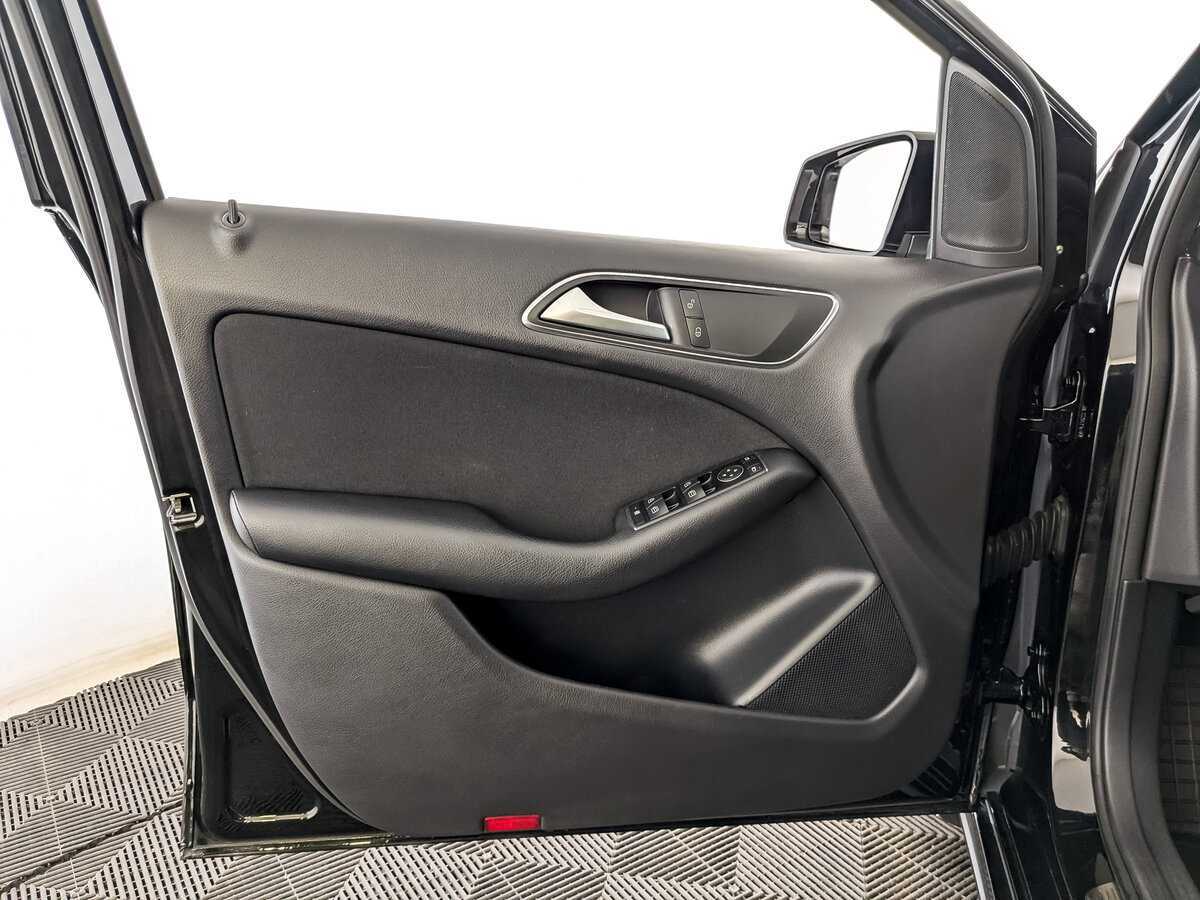 Mercedes-Benz B-Класс 2014 года с пробегом. Фото: #14