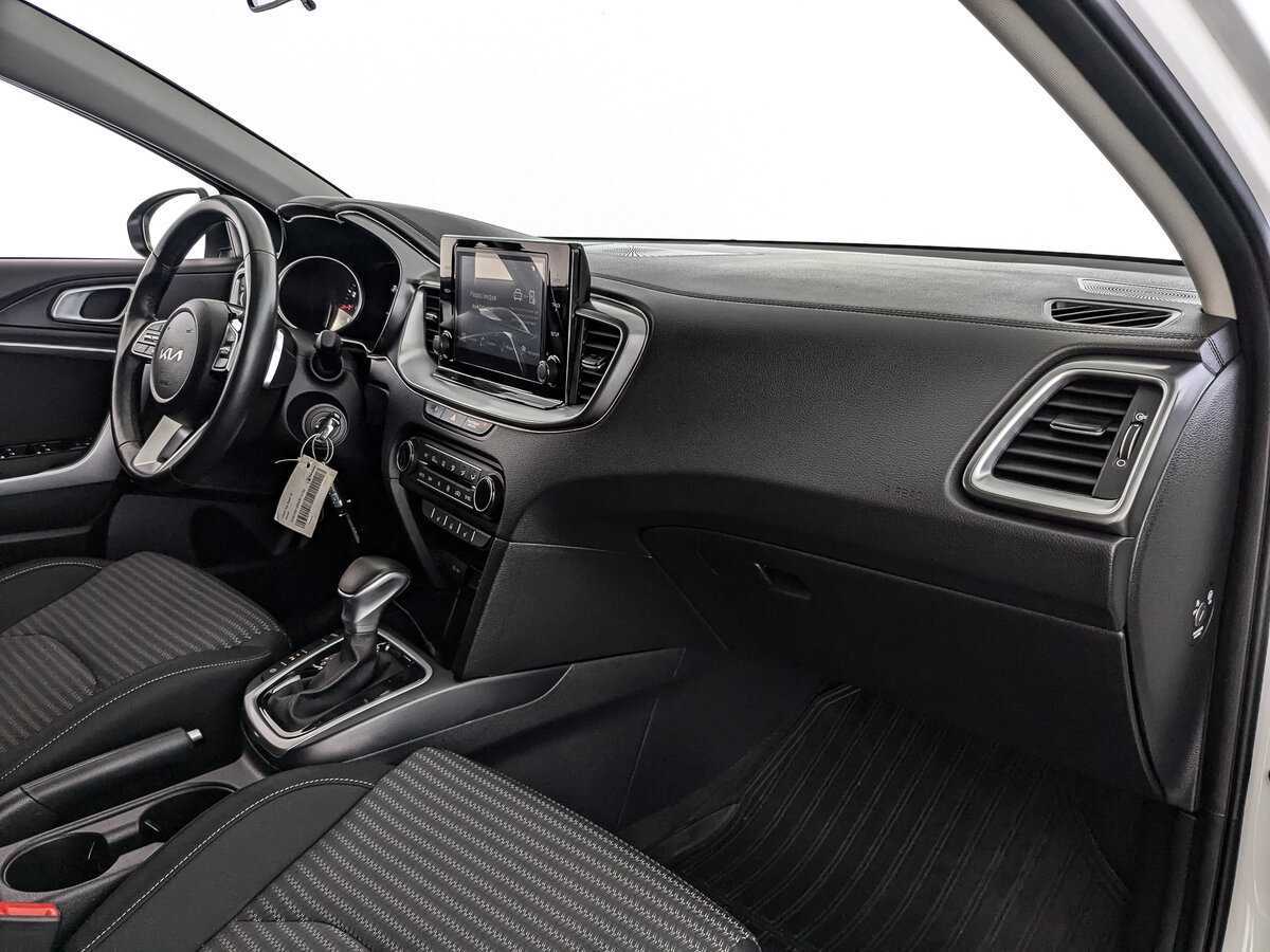 Kia Ceed 2022 года с пробегом. Фото: #8