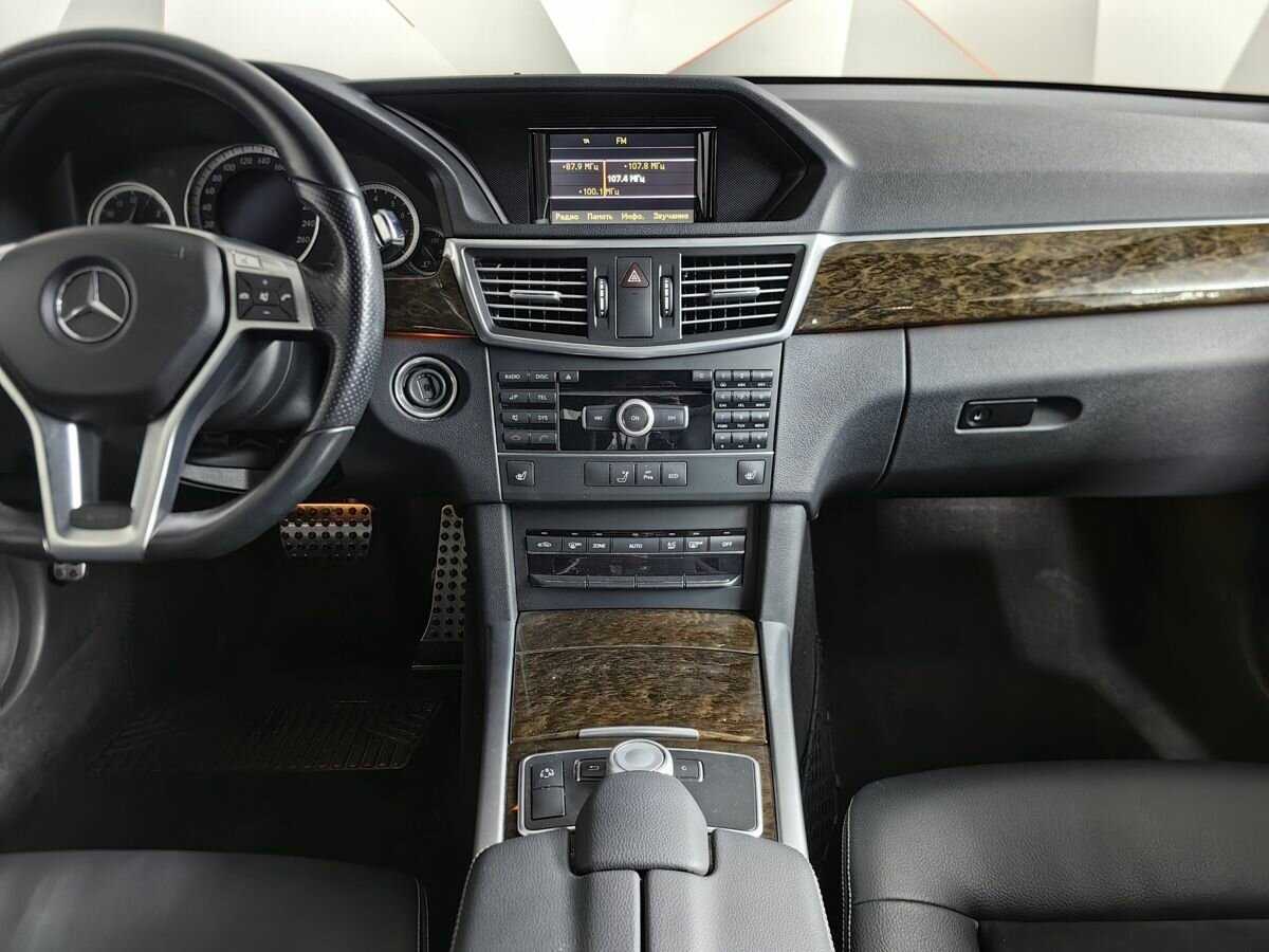 Mercedes-Benz E-Класс 2012 года с пробегом. Фото: #10