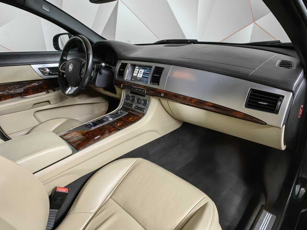 Jaguar XF 2013 года с пробегом. Фото: #8