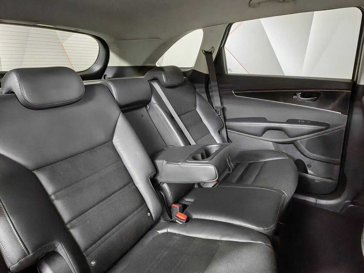 Kia Sorento 2017 года с пробегом. Фото: #12