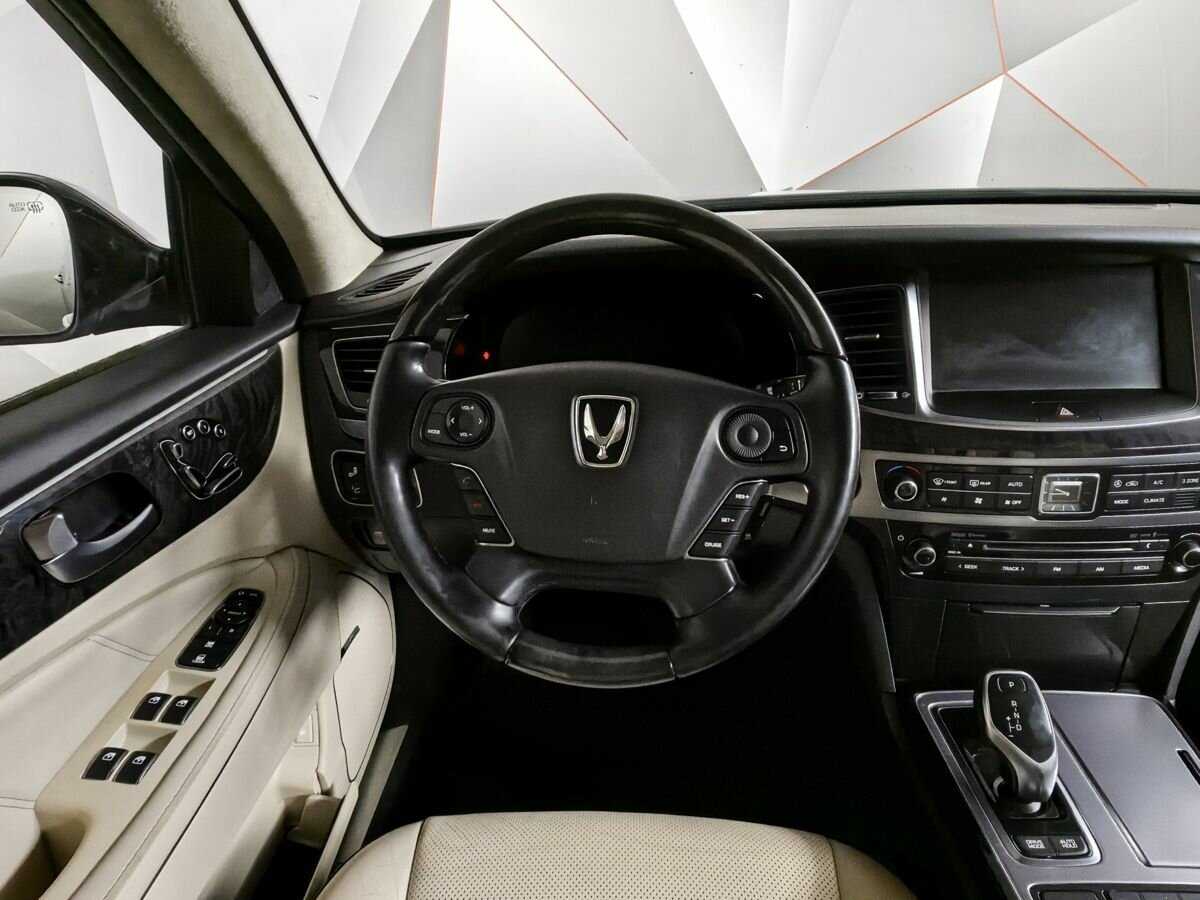 Hyundai Equus 2013 года с пробегом. Фото: #14