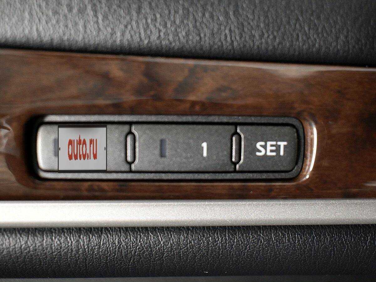 Infiniti QX60 2018 года с пробегом. Фото: #17