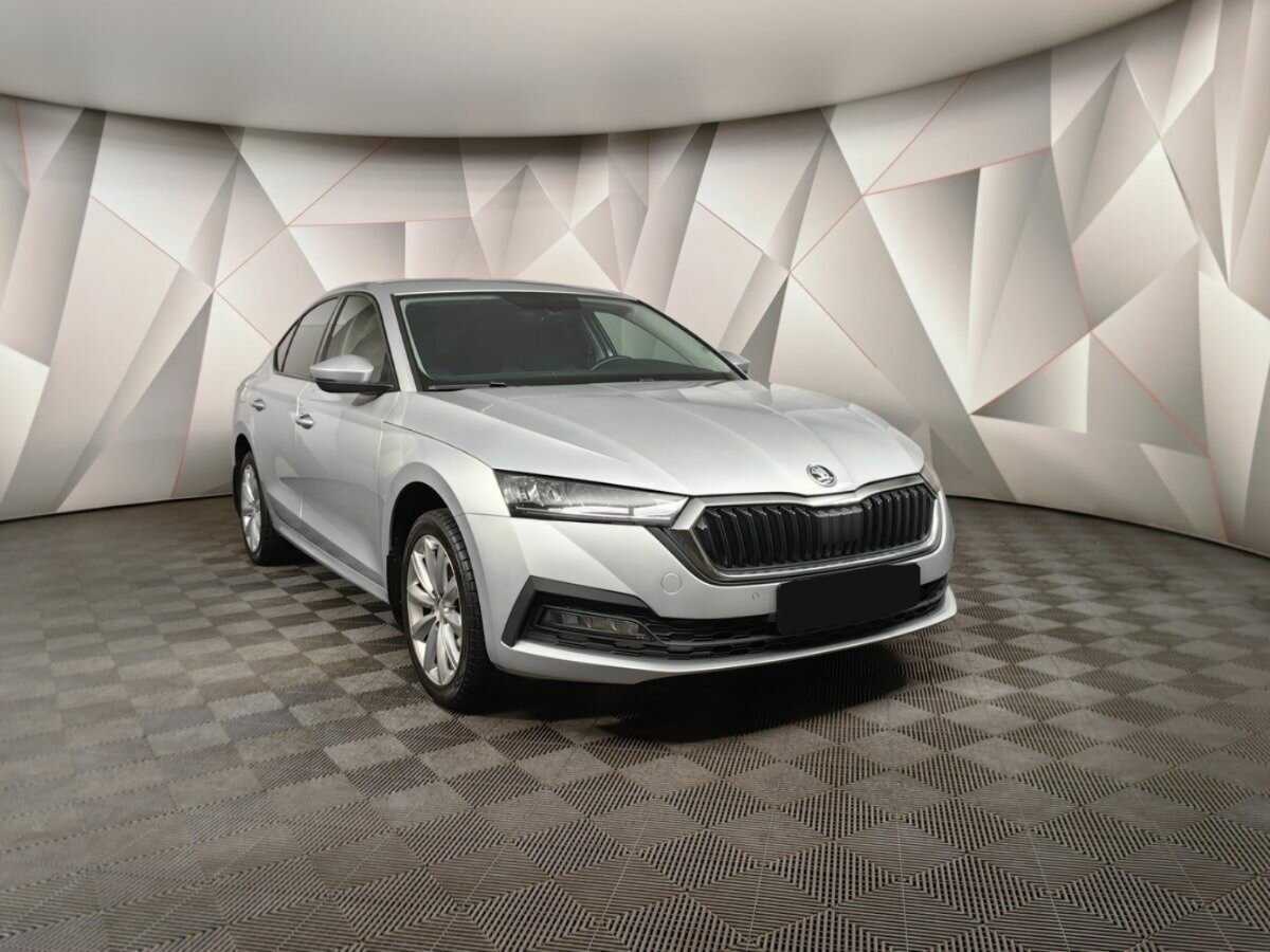 Skoda Octavia 2021 года с пробегом. Фото: #2