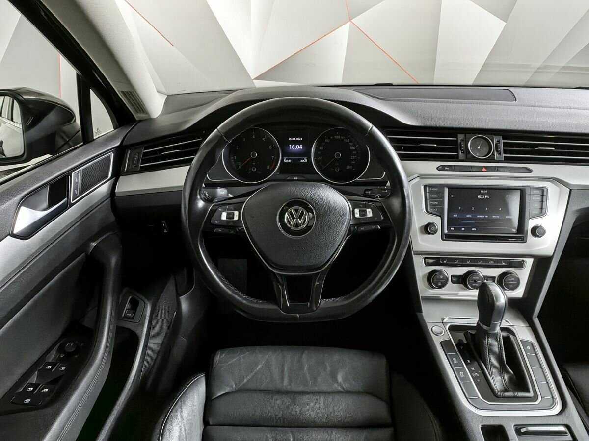 Volkswagen Passat 2017 года с пробегом. Фото: #14
