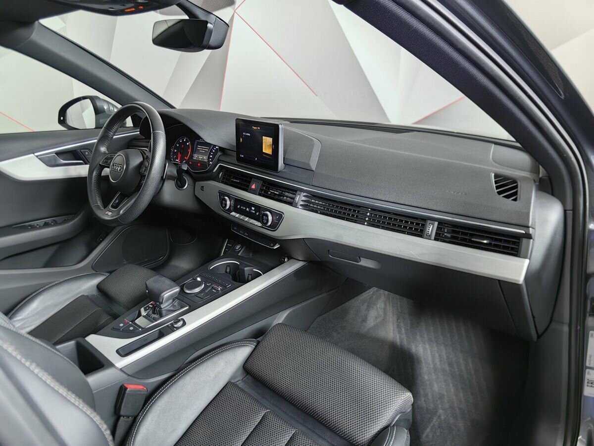 Audi A4 2016 года с пробегом. Фото: #8