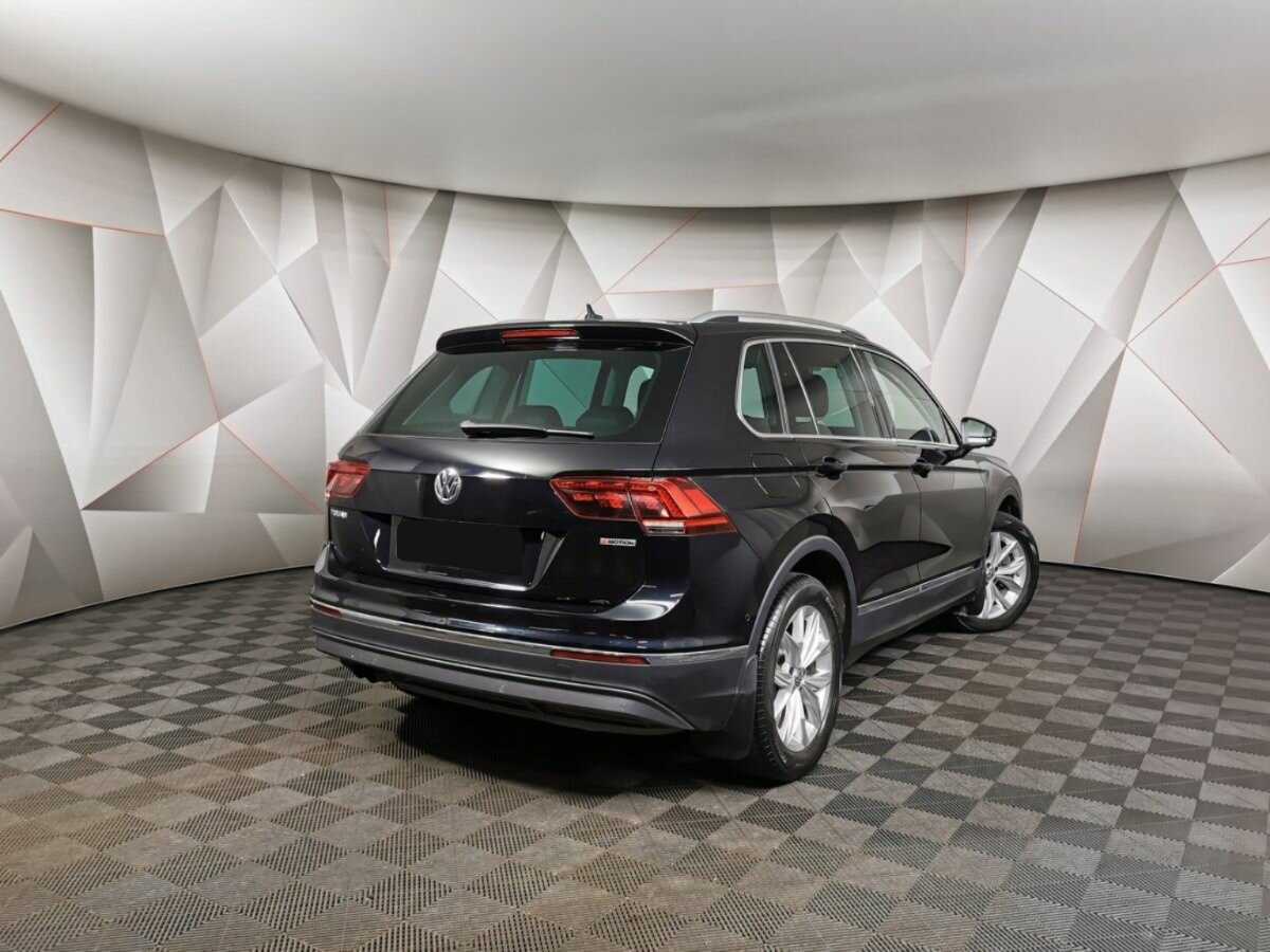 Volkswagen Tiguan 2019 года с пробегом. Фото: #1