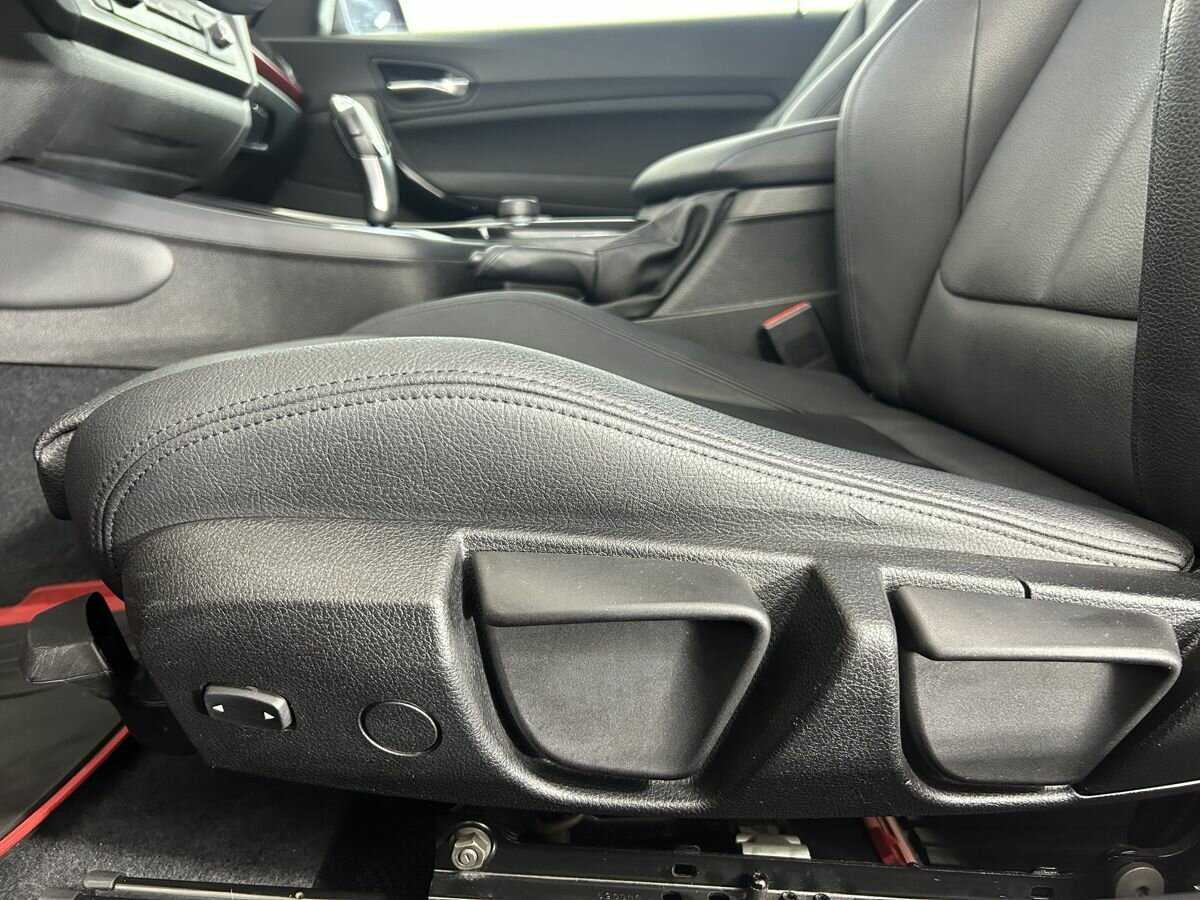 BMW 1 серии 2013 года с пробегом. Фото: #9