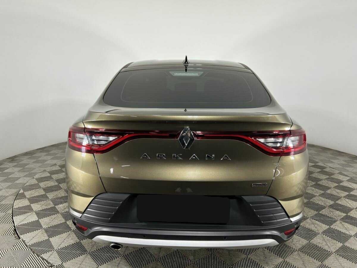 Renault Arkana 2021 года с пробегом. Фото: #2
