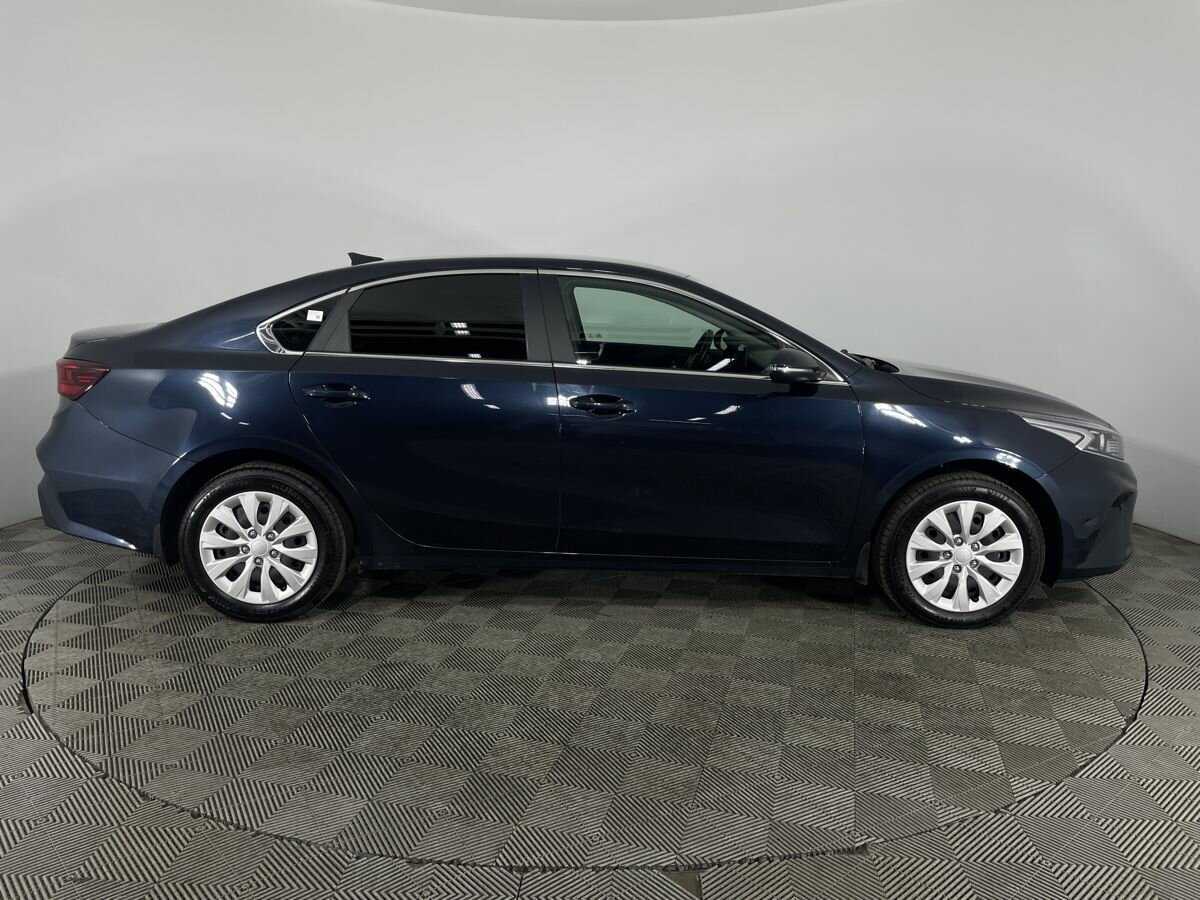 Kia Cerato 2021 года с пробегом. Фото: #3