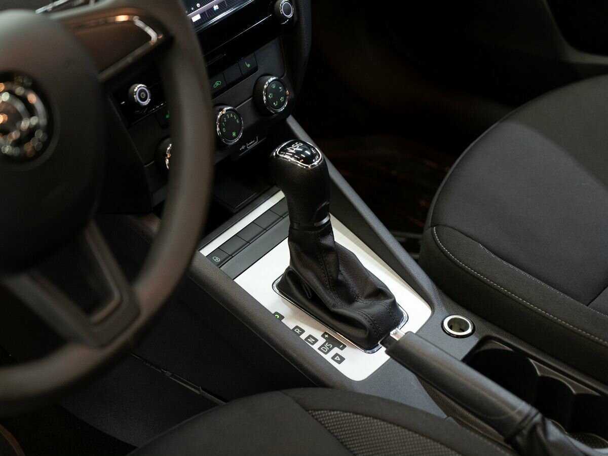 Skoda Octavia 2018 года с пробегом. Фото: #10