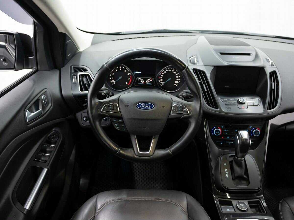Ford Kuga 2017 года с пробегом. Фото: #13