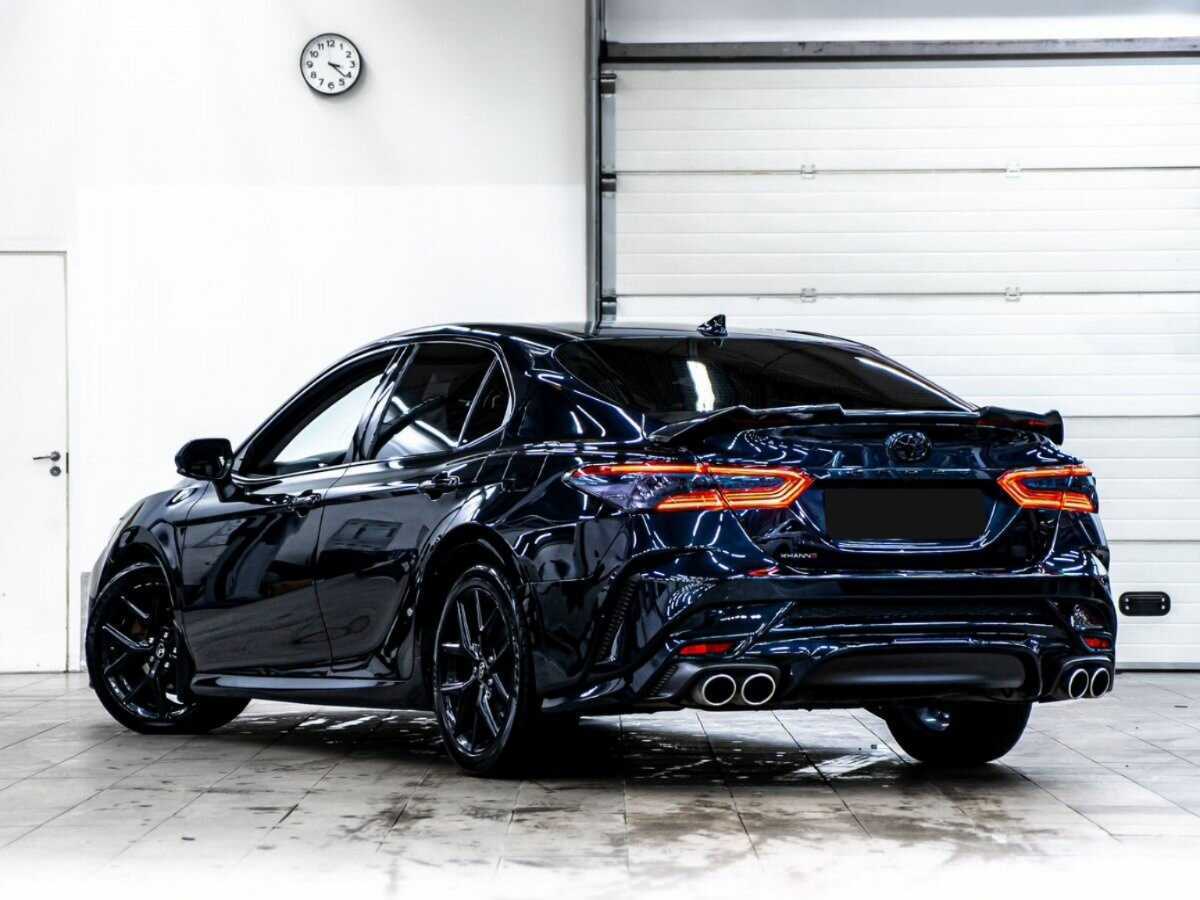 Toyota Camry 2018 года с пробегом. Фото: #3