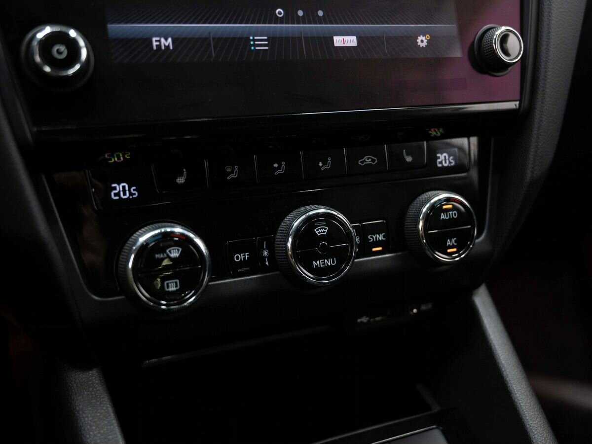 Skoda Octavia 2017 года с пробегом. Фото: #19