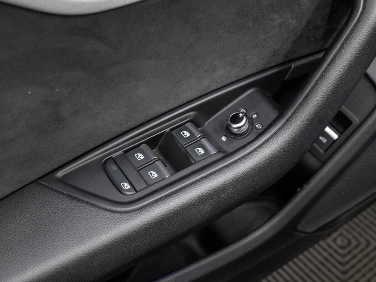 Audi A4 2017 года с пробегом. Фото: #14