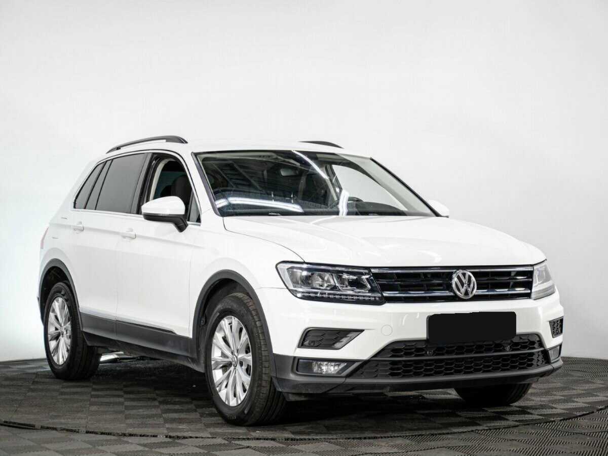 Volkswagen Tiguan 2018 года с пробегом. Фото: #2