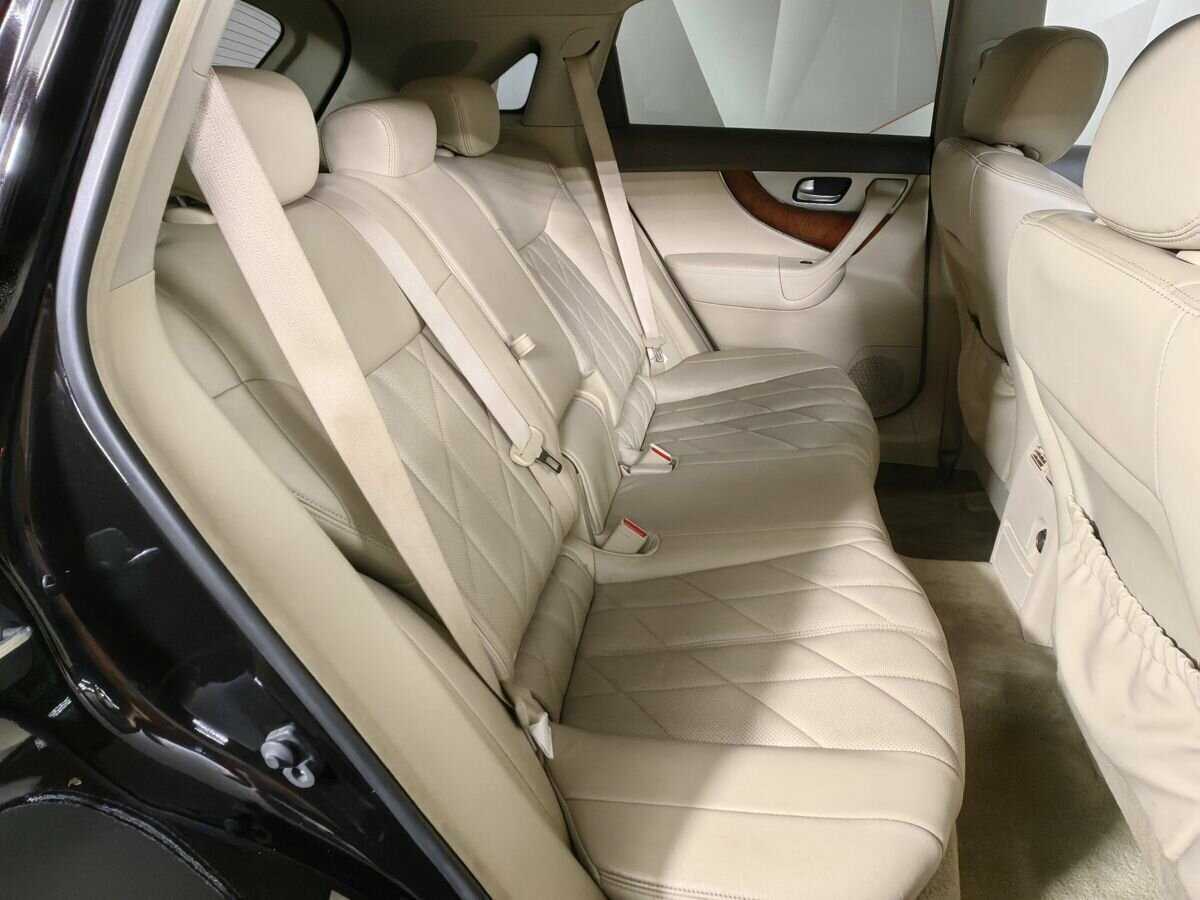 Infiniti FX 2012 года с пробегом. Фото: #11