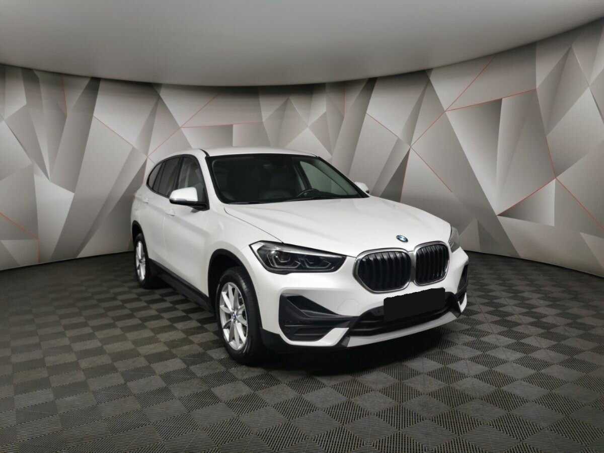 BMW X1 2020 года с пробегом. Фото: #2