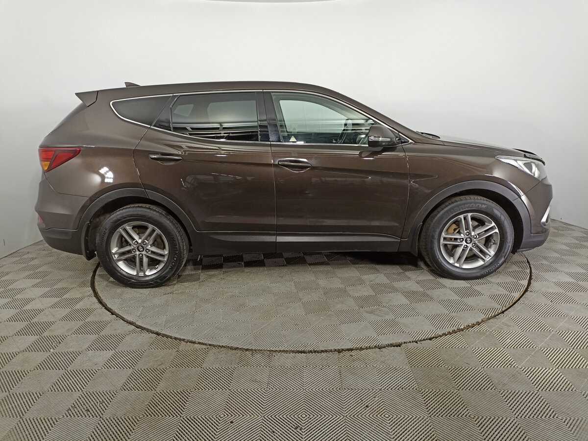 Hyundai Santa Fe 2017 года с пробегом. Фото: #3