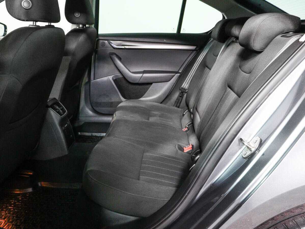 Skoda Octavia 2019 года с пробегом. Фото: #7