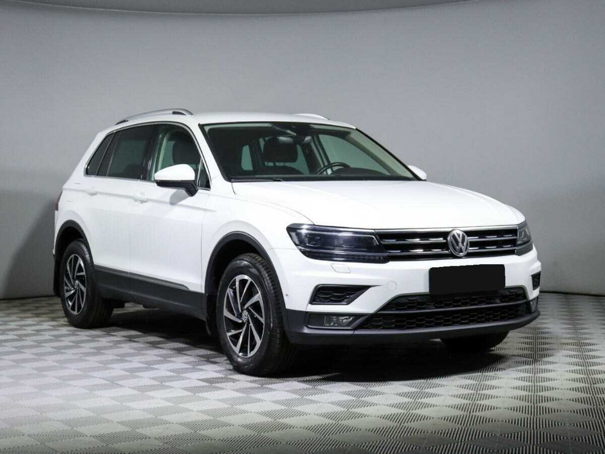Volkswagen Tiguan 2018 года с пробегом. Фото: #2