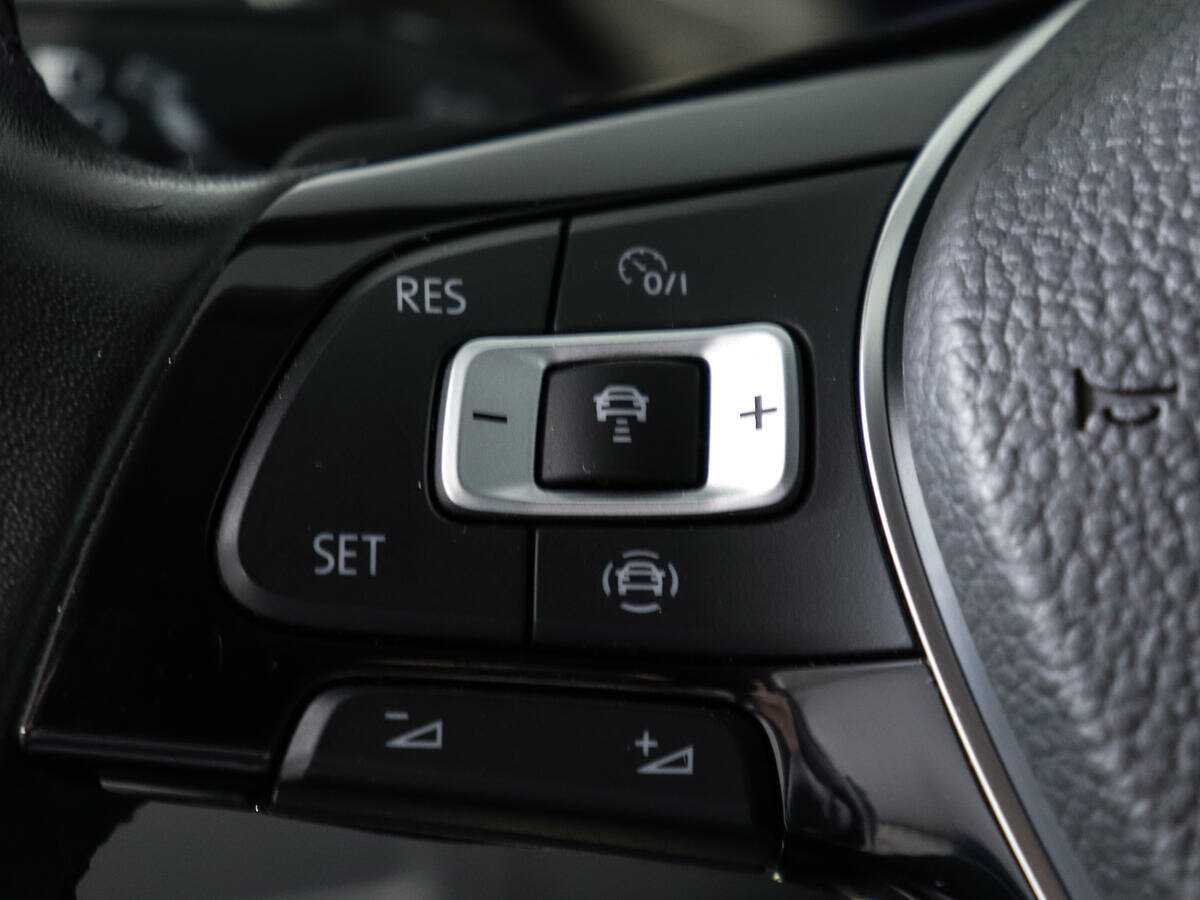 Volkswagen Tiguan 2018 года с пробегом. Фото: #20