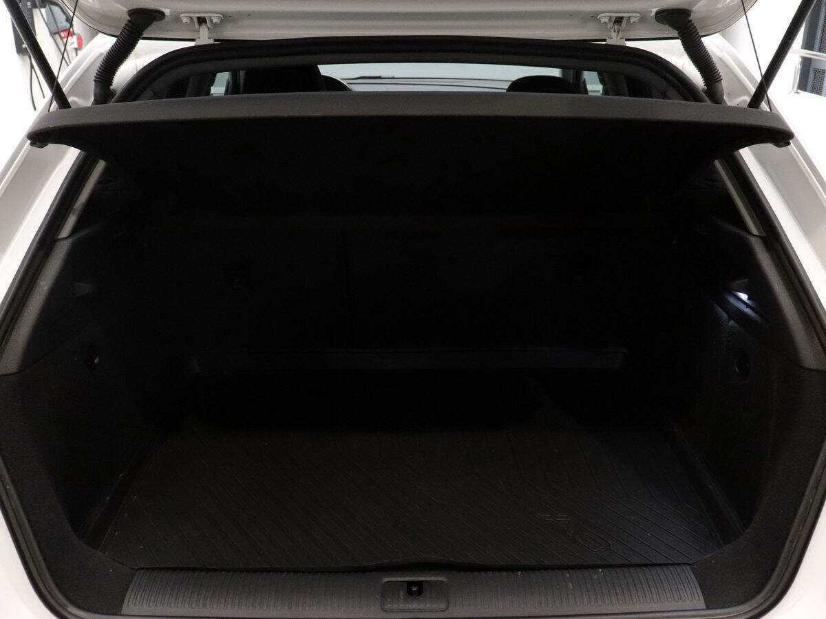 Audi A3 2016 года с пробегом. Фото: #9