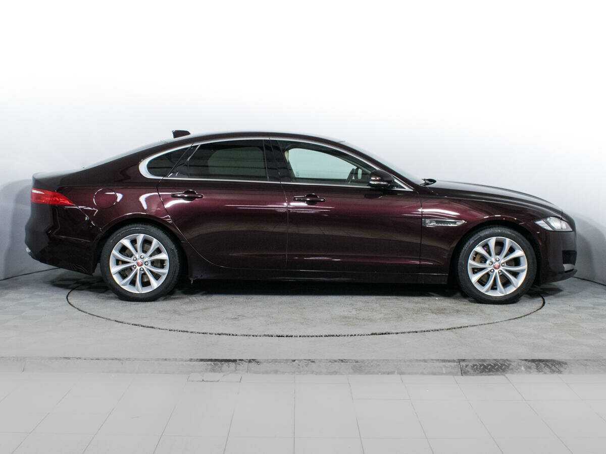 Jaguar XF 2016 года с пробегом. Фото: #3