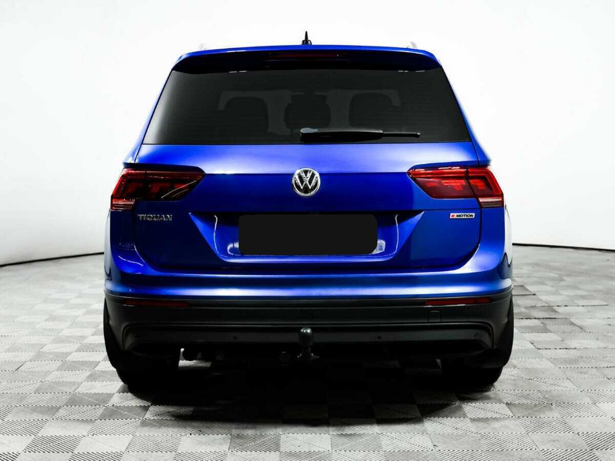 Volkswagen Tiguan 2018 года с пробегом. Фото: #5