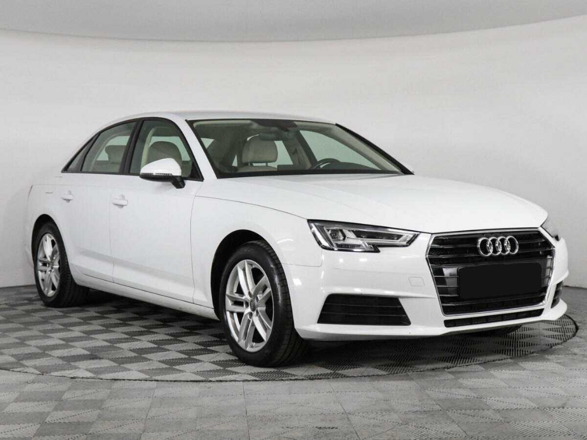 Audi A4 2019 года с пробегом. Фото: #2