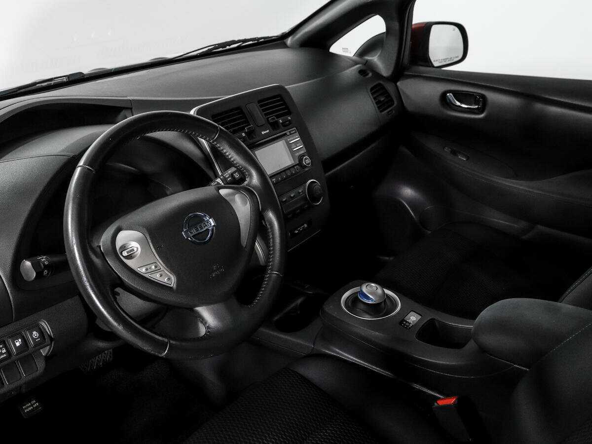 Nissan Leaf 2013 года с пробегом. Фото: #8