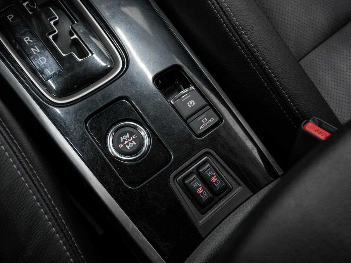 Mitsubishi Outlander 2018 года с пробегом. Фото: #19