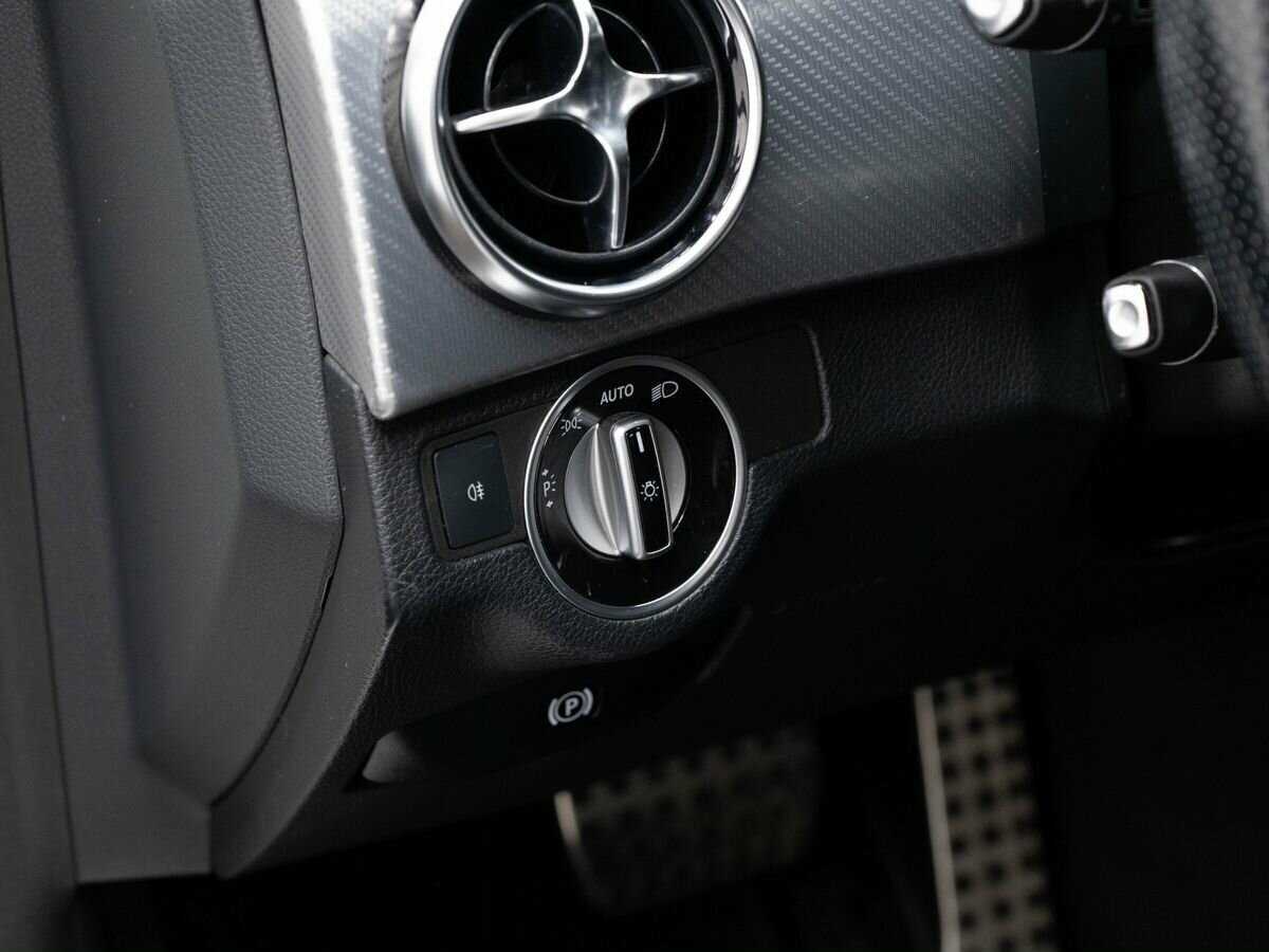 Mercedes-Benz GLK-Класс 2013 года с пробегом. Фото: #17