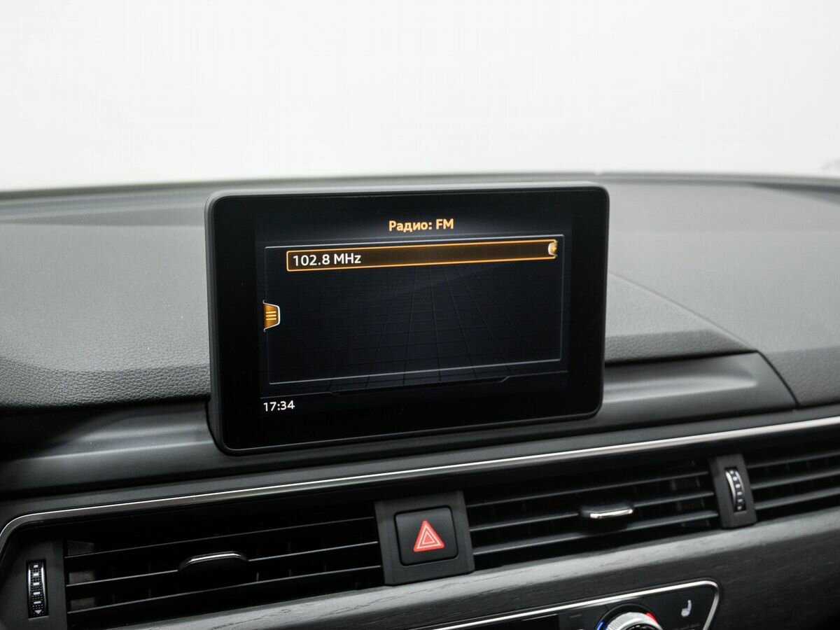 Audi A4 2018 года с пробегом. Фото: #21