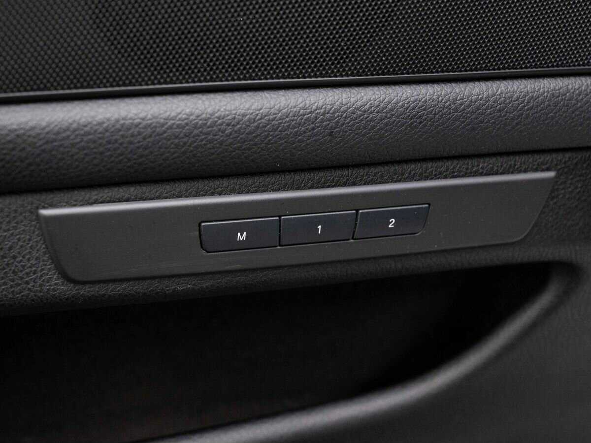 BMW 5 серии 2013 года с пробегом. Фото: #20