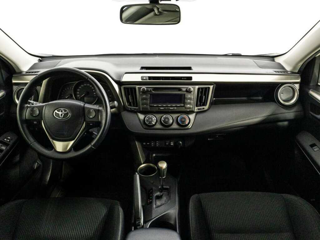 Toyota RAV4 2013 года с пробегом. Фото: #12