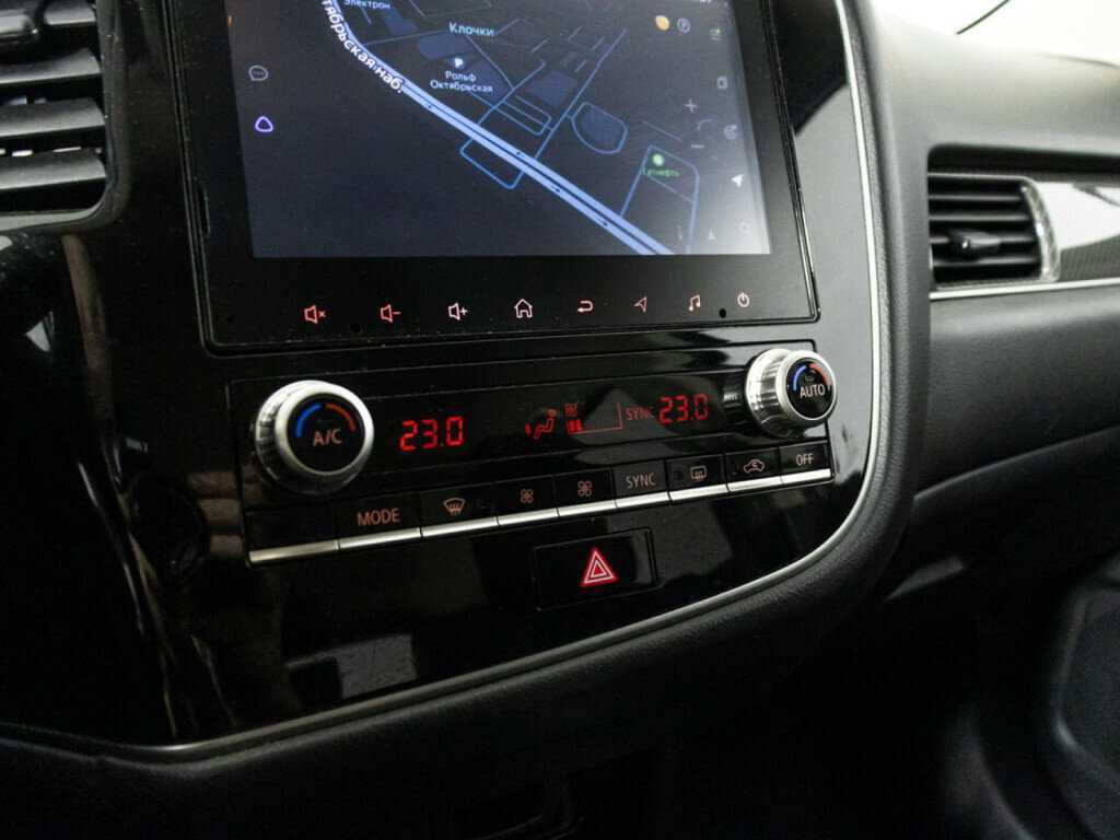 Mitsubishi Outlander 2021 года с пробегом. Фото: #17