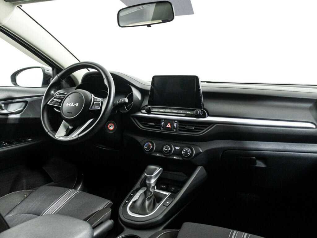 Kia Cerato 2022 года с пробегом. Фото: #8