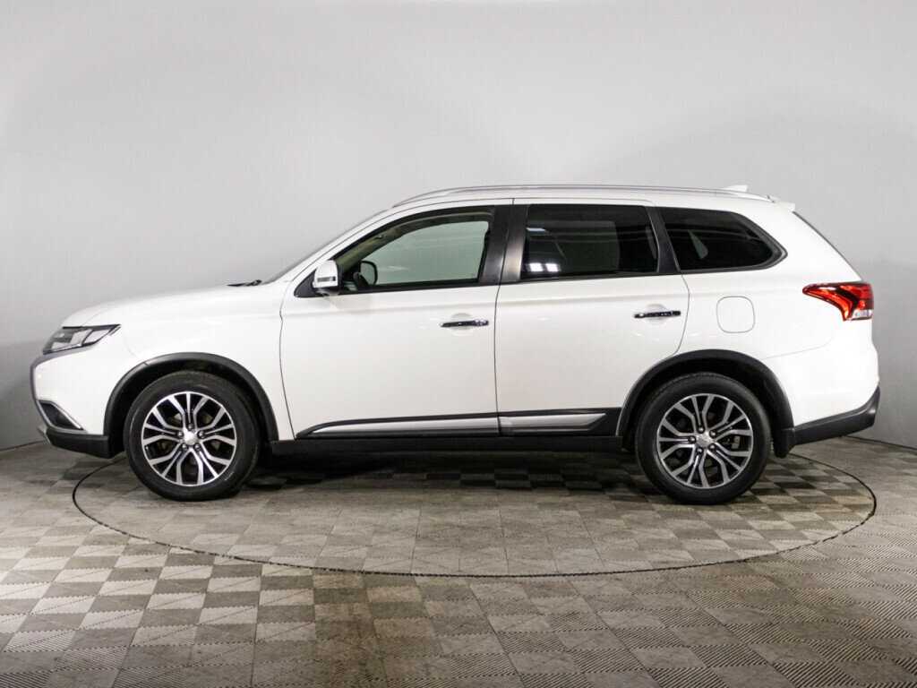 Mitsubishi Outlander 2018 года с пробегом. Фото: #7