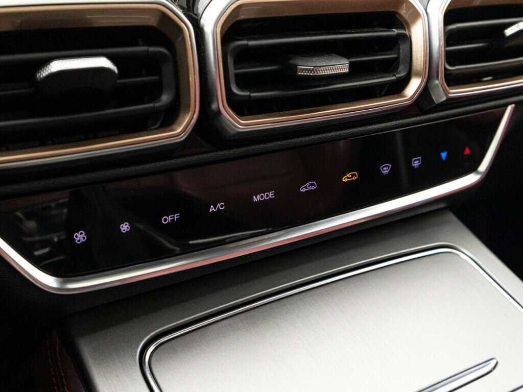 Jetour X70 PLUS 2023 года с пробегом. Фото: #18