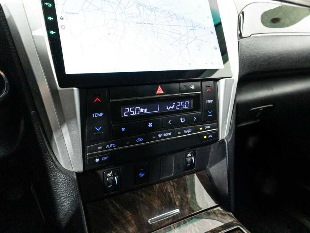 Toyota Camry 2018 года с пробегом. Фото: #16