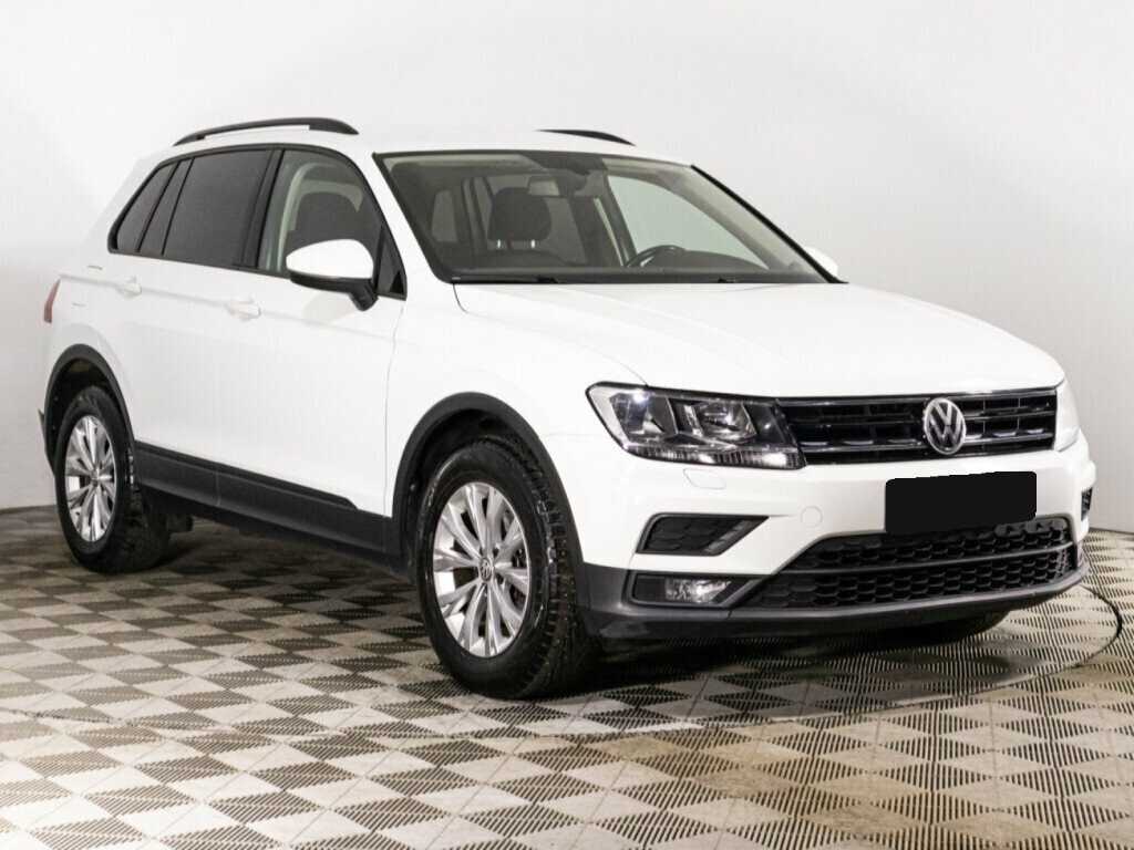 Volkswagen Tiguan 2018 года с пробегом. Фото: #2