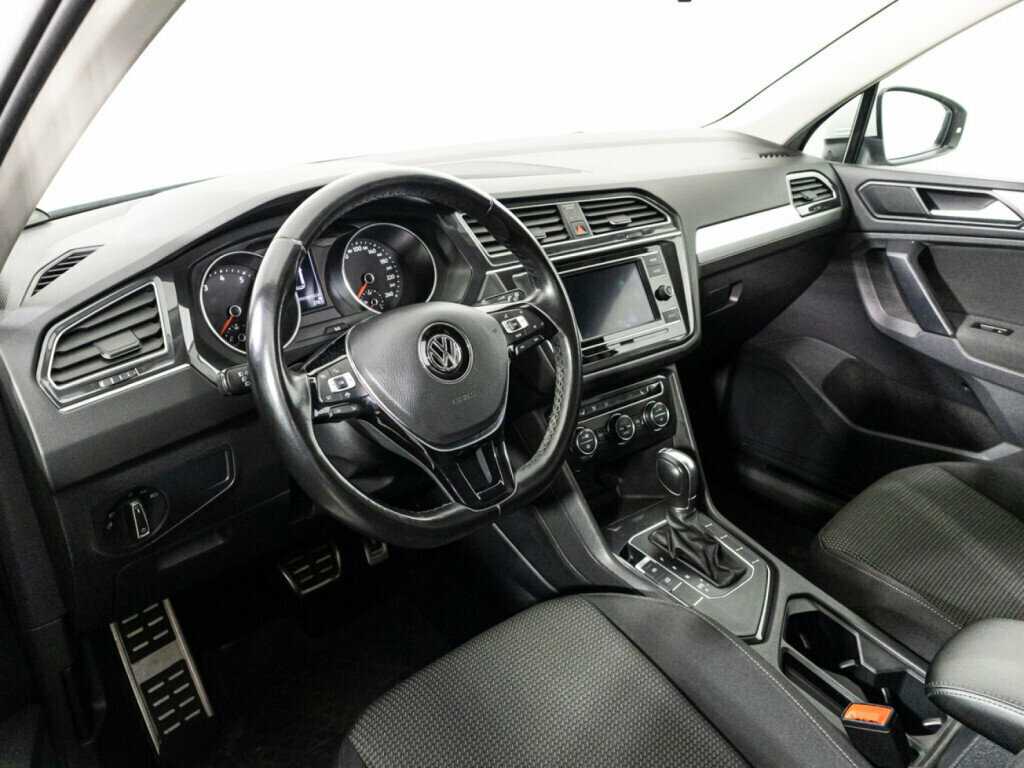Volkswagen Tiguan 2018 года с пробегом. Фото: #10